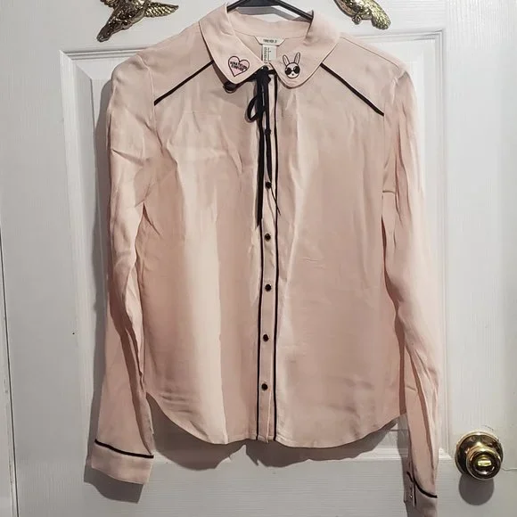 Forever 21 Tops Kawaii Peter Pan Collared Bunny Bow Whatever